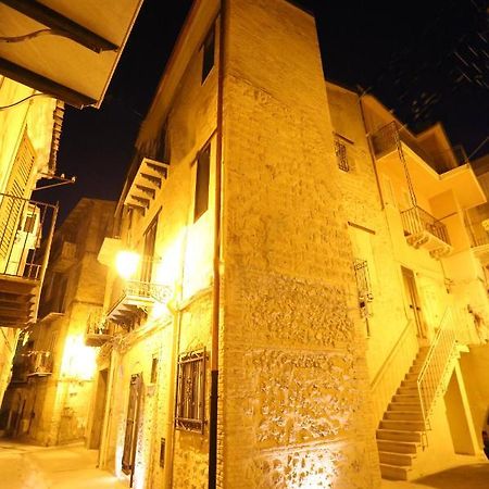 Antica Dimora Dell'Ammiraglio Aparthotel Ликата Екстериор снимка