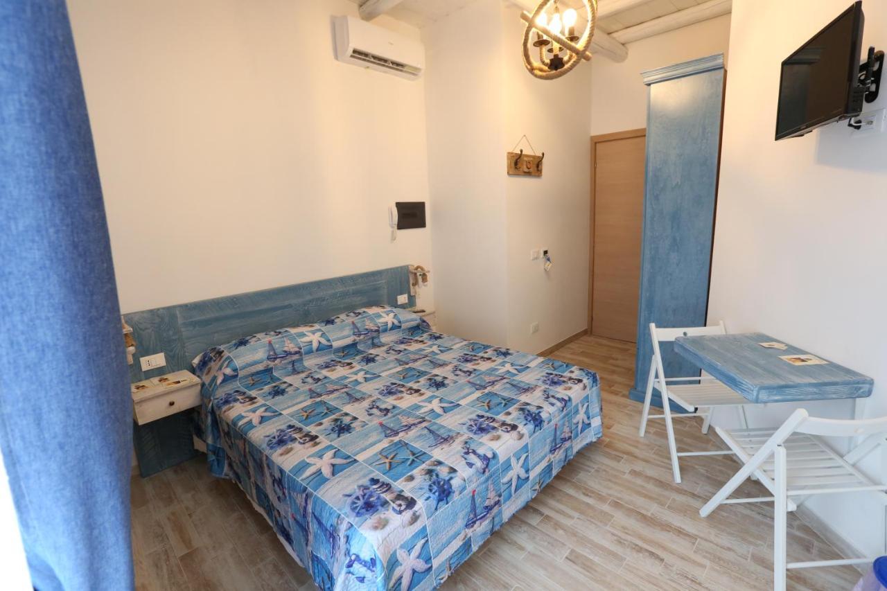 Antica Dimora Dell'Ammiraglio Aparthotel Ликата Екстериор снимка