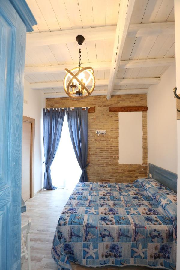 Antica Dimora Dell'Ammiraglio Aparthotel Ликата Екстериор снимка